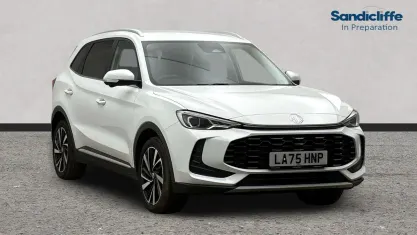Used MG ZS Trophy 196 HP (144 kW) 2024 Solid  arctic white SUV
