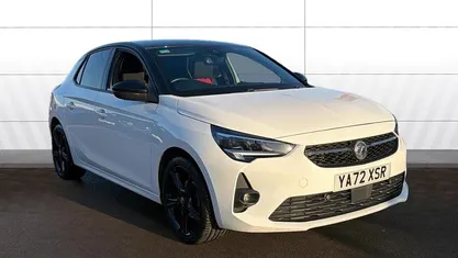 White Used 2023 Vauxhall Corsa Hatchback | £12,326 (Fair price)