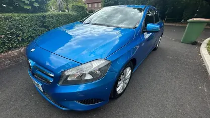 Used Mercedes A180 SE 109 HP (80 kW) 2013 Blue Hatchback