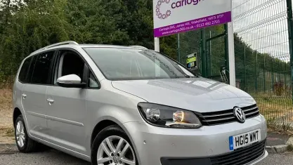 Used VW Touran SE 105 HP (77 kW) 2015 Silver MPV