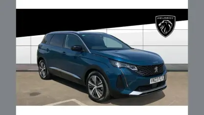 Used Peugeot 5008 Allure+ 131 HP (96 kW) 2023 Blue SUV