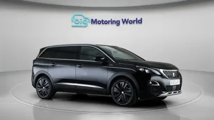 Used Peugeot 5008 Premium 131 HP (96 kW) 2019 Black SUV