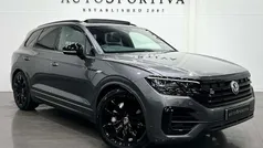 Used 2022 VW Touareg Black Edition SUV | £39,490 (Fair price)