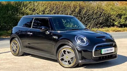Used Mini Cooper Level 2 135 kW (184 HP) 2023 Hatchback