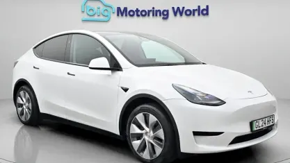 Used Tesla Model Y Standard Range 219 kW (299 HP) 2024 White SUV