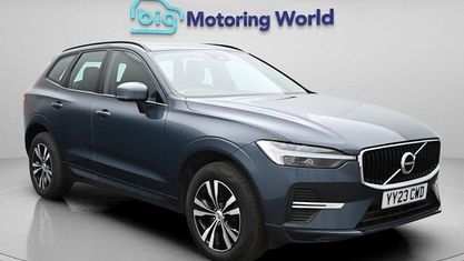 Begagnad Volvo XC60 Core 250 HK (183 kW) 2023 Blå SUV