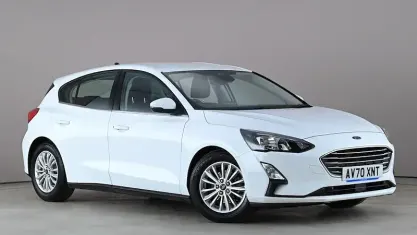 Used Ford Focus Titanium 125 HP (91 kW) 2020 White Hatchback