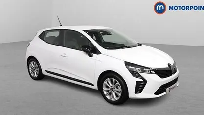 Used 2025 Renault Clio V Evolution Hatchback | £16,849 (Fair price)