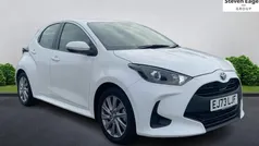 Used 2025 Toyota Yaris Hybrid Hatchback | £18,916 (Good price)