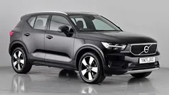 Onyx black Used 2022 Volvo XC40 Momentum SUV | £22,500 (Fair price)