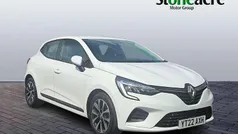 White Used 2022 Renault Clio V Iconic Hatchback | £11,695 (Good price)