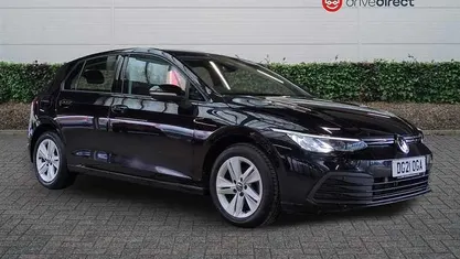 Used VW Golf VIII Life 131 HP (96 kW) 2024 Hatchback