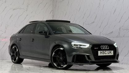 Usado Audi RS3 Sport 400 HP (294 kW) 2019 Sedan