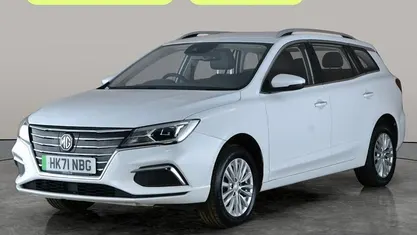 Used MG MG5 EV Exclusive 114 kW (156 HP) 2021 White Estate