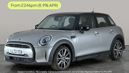 Used 2022 Mini Cooper Classic Hatchback | £17,397 (Fair price)