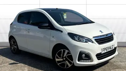 Used Peugeot 108 Allure 72 HP (52 kW) 2019 White Hatchback