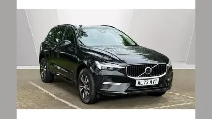 Used Volvo XC60 Core 250 HP (183 kW) 2023 Black SUV