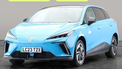 Used MG MG4 EV Trophy 150 kW (204 HP) 2025 Hatchback