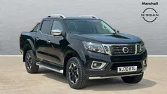 Black Used 2020 Nissan Navara Tekna Pickup | £19,564 (Fair price)