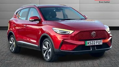 Used 2023 MG ZS Trophy Hatchback | £11,347 (Fair price)