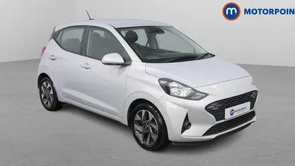 Used 2025 Hyundai i10 Advanced Hatchback | £14,699 (Fair price)