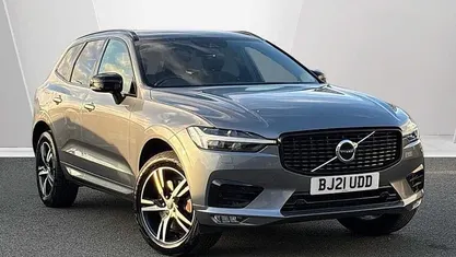 Used Volvo XC60 R-Design 250 HP (183 kW) 2021 SUV