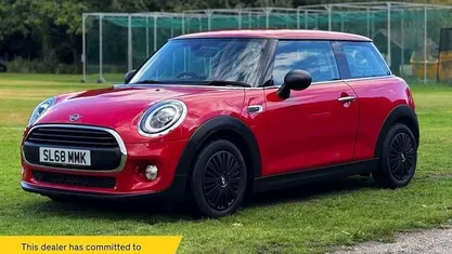 Used Mini ONE Hatch 102 HP (75 kW) 2018 Hatchback