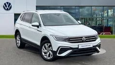 Used 2023 VW Tiguan Allspace Life SUV | £27,131 (Fair price)