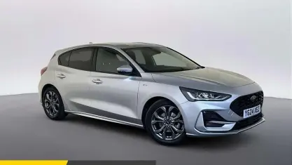 Used Ford Focus ST-Line 125 HP (91 kW) 2024 Silver Hatchback