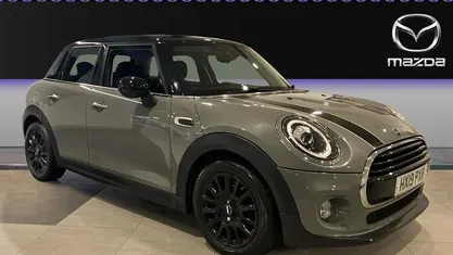 Used 2019 Mini Cooper Classic Hatchback | £12,949 (Fair price)