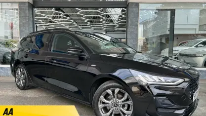 Used Ford Focus ST-Line 125 HP (91 kW) 2023 Black Estate