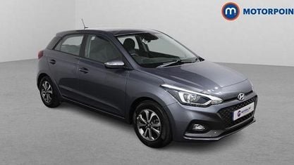 Używany Hyundai i20 SE 84 KM (61 kW) 2019 Szary Hatchback
