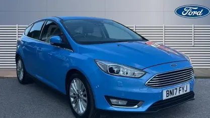 Used Ford Focus Titanium X 125 HP (91 kW) 2017 Blue Hatchback