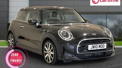 Used Mini ONE Classic 102 HP (75 kW) 2022 Black Hatchback