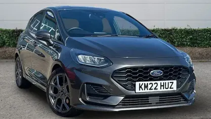 Begagnad Ford Fiesta ST-Line 125 HK (91 kW) 2022 Grå Halvkombi