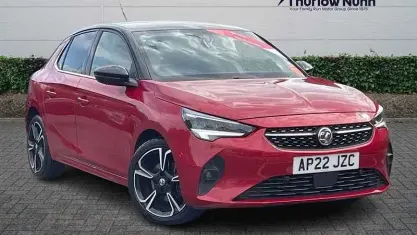 Used Vauxhall Corsa Edition 101 HP (74 kW) 2022 Hot red Hatchback