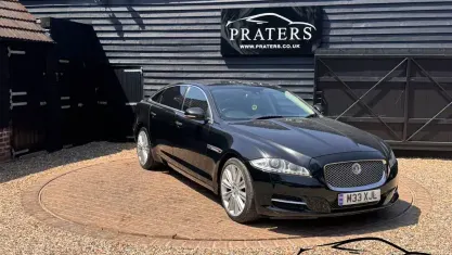 Used Jaguar XJ Luxury 275 HP (202 kW) 2010 Black Sedan