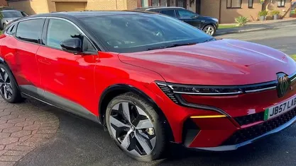 Used Renault Megane E-Tech Techno 160 kW (218 HP) 2022 Hatchback