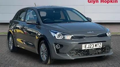 Used Kia Rio 101 HP (74 kW) 2022 Grey Hatchback