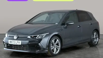 Second-hand VW Golf VIII R-line 150 CP (110 kW) 2024 Hatchback