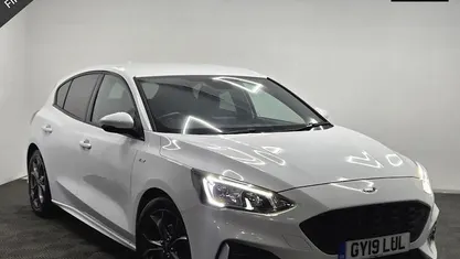 Used Ford Focus ST-Line 125 HP (91 kW) 2020 Hatchback