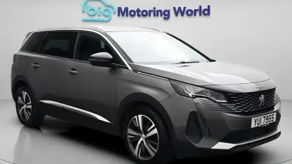 Used Peugeot 5008 Allure+ 131 HP (96 kW) 2023 Grey SUV