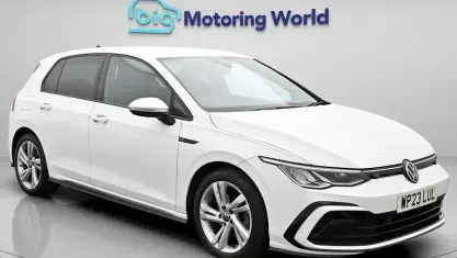 Used VW Golf VIII R-line 150 HP (110 kW) 2023 White Hatchback