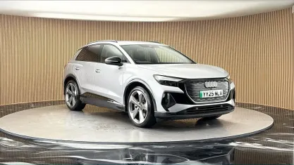Used Audi Q4 e-tron Black Edition 210 kW (286 HP) 2025 Silver SUV