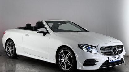 Begagnad Mercedes E220 AMG Line Premium 194 HK (142 kW) 2020 Vit Cab