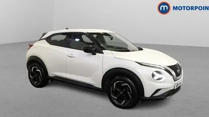 Used Nissan Juke N-Connecta 114 HP (83 kW) 2023 White SUV