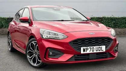 Käytetty Ford Focus ST-Line X 120 HP (88 kW) 2021 Viistoperä