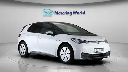 Used VW ID.3 Pro Performance 150 kW (204 HP) 2021 White Hatchback