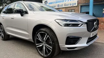 Used Volvo XC60 R-Design Pro 390 HP (286 kW) 2021 Silver SUV