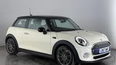 White Used 2017 Mini Cooper Hatch Hatchback | £15,100 (Fair price)